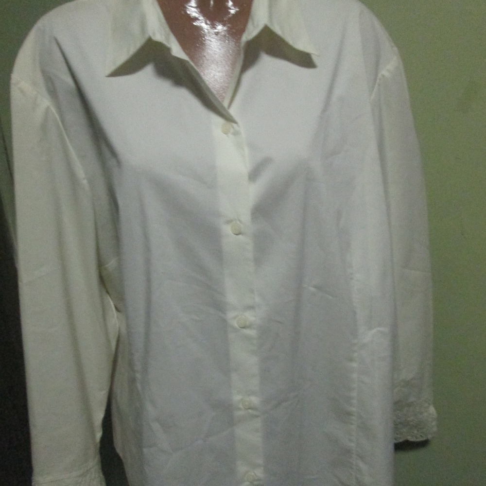 NWOT STRETCH EVAN PICONE BLOUSE SIZE 22W